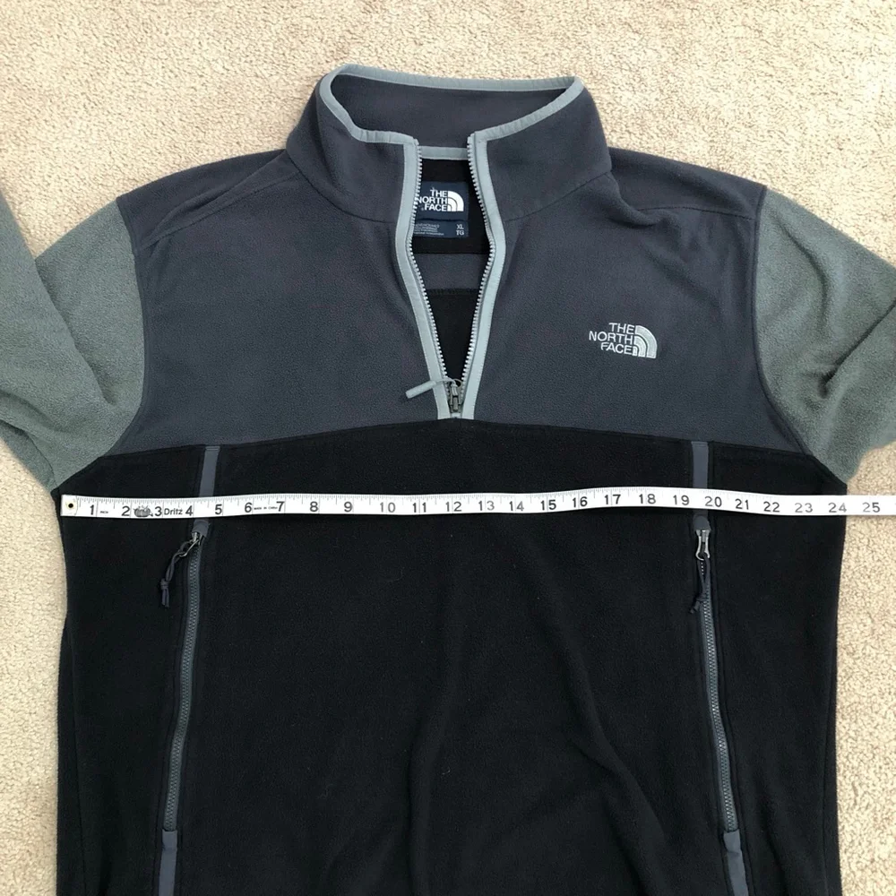 The North Face Black Gray Quarter Zip Pullover XL